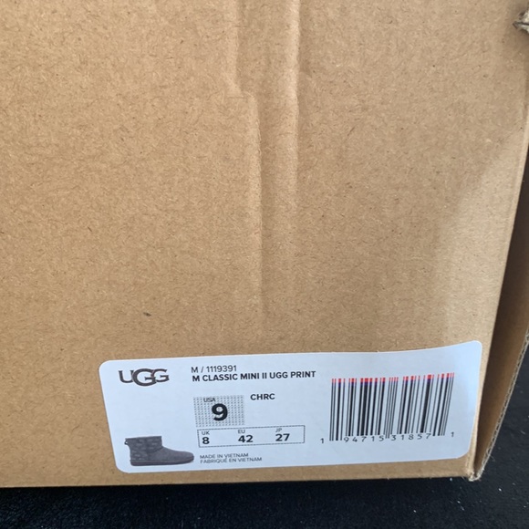 Ugg mini boots - Picture 4 of 7